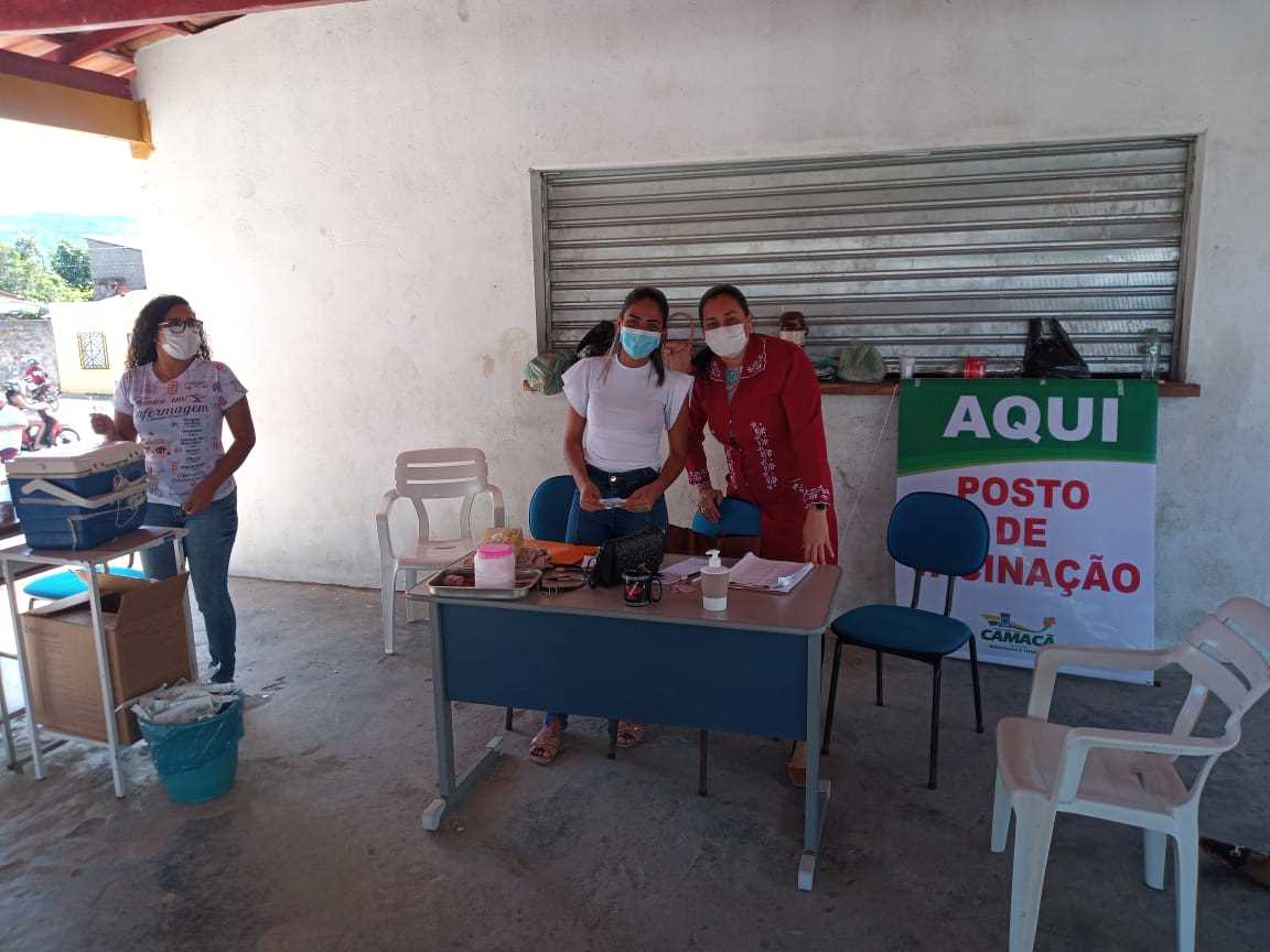 Camacã: Secretaria de Saúde avança no combate ao COVID-19 e inicia a vacinação na faixa etária dos 50 anos

